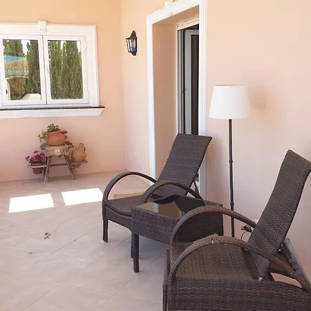 Luxury Villa Bellagio 1-3 Rooms Rented To Adults Only فندق مبيت وإفطار إِستيبونا